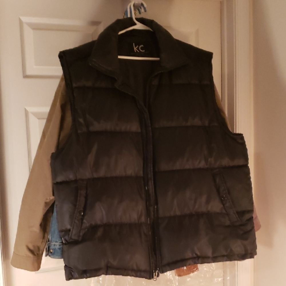 KC Black Puffer Vest